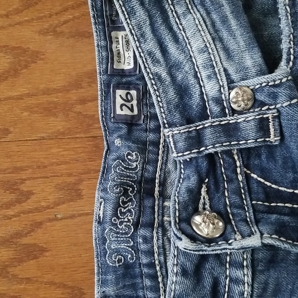 ✔Miss Me shorts sz 26 - Picture 7 of 9